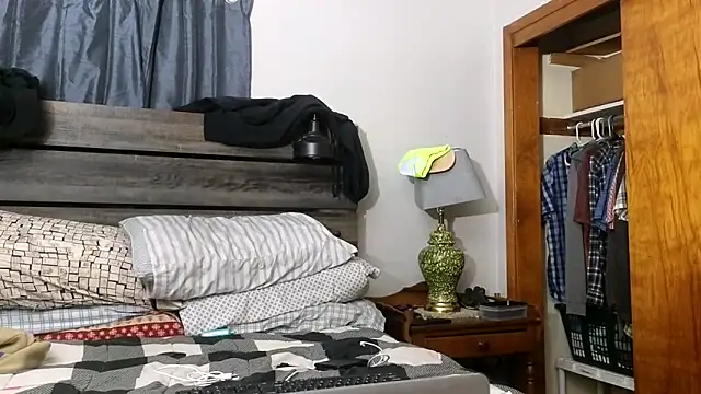 SpAzZ1234 online show from 12, 3, 2026