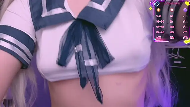 Snapshot of Molly_Sunshine chatting on 28, 11, 2025 Molly Sunshine online show from 28, 11, 2025