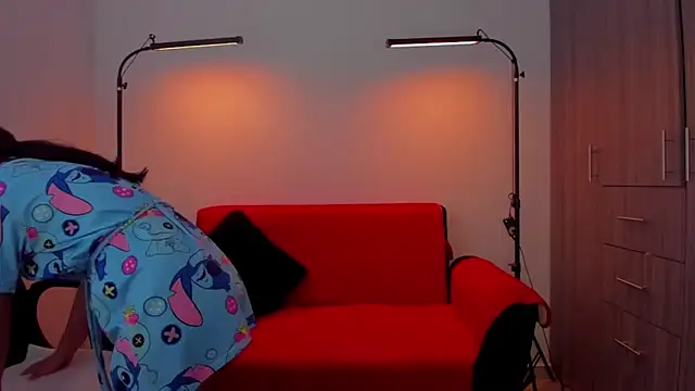 cloy baby   online show from 7, 2, 2026