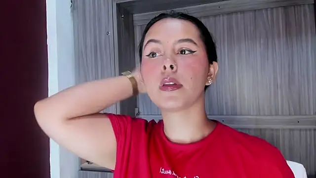 valerymeyerr online show from 17, 4, 2026