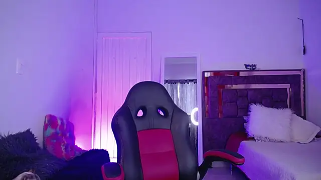 Snapshot of alejandrafitt chatting on 21, 10, 2025 alejandrafitt online show from 21, 10, 2025