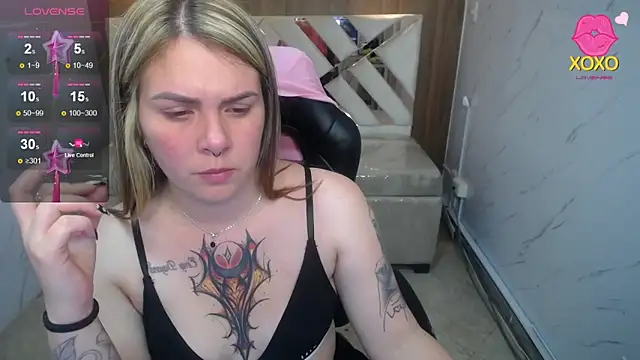 Paula b  online show from 9, 4, 2026