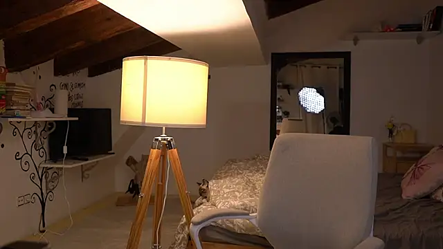 LexieLoree online show from 18, 11, 2025