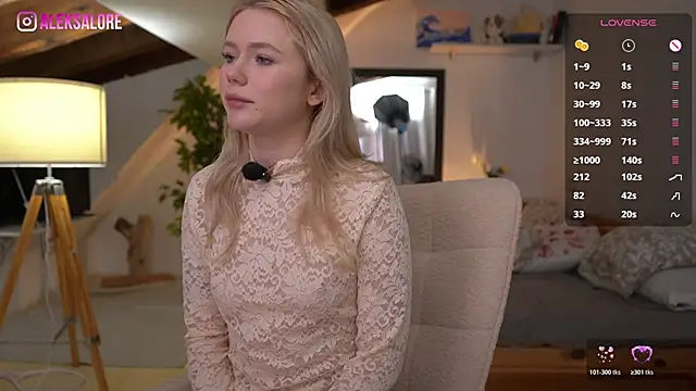 LexieLoree online show from 19, 1, 2026