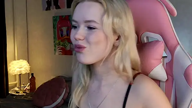 LexieLoree online show from 24, 1, 2025