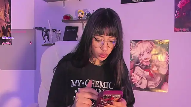 Akari1 Mischief online show from 22, 12, 2025