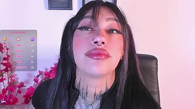 Snapshot of Akari1_Mischief chatting on 10, 5, 2026 Akari1 Mischief online show from 10, 5, 2026