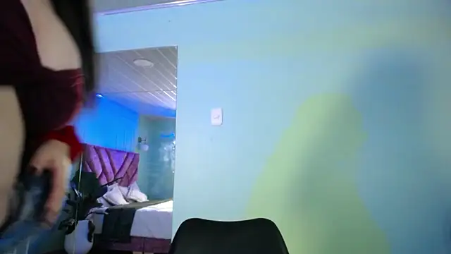 Layna cold online show from 27, 10, 2025