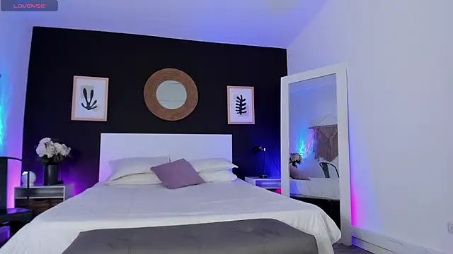 VioletPaket online show from 20, 2, 2026