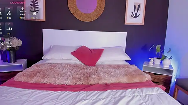 VioletPaket online show from 20, 4, 2026