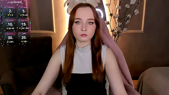 Emma Chery online show from 20, 11, 2025