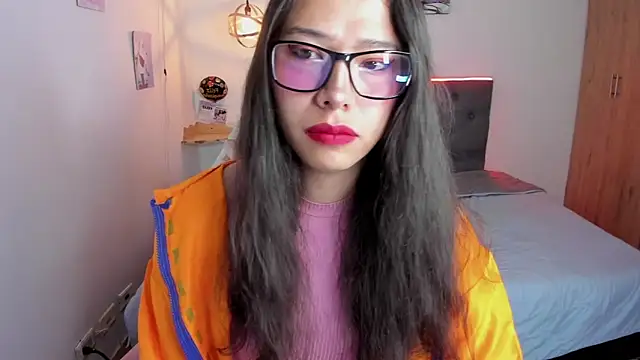 paula kawaiifu  online show from 26, 11, 2025