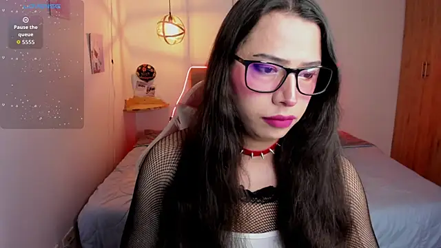 paula kawaiifu  online show from 24, 10, 2025