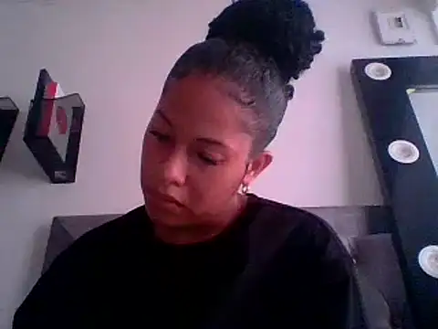Snapshot of Kitra_New chatting on 16, 9, 2025 Kitra New online show from 16, 9, 2025