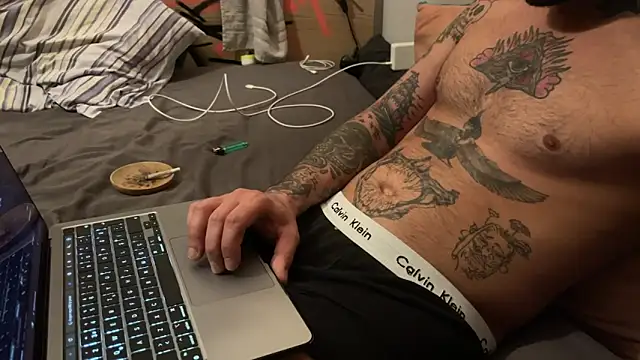 Snapshot of kameray12 chatting on 14, 3, 2025 kameray12 online show from 14, 3, 2025