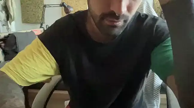 Snapshot of kameray12 chatting on 6, 3, 2025 kameray12 online show from 6, 3, 2025