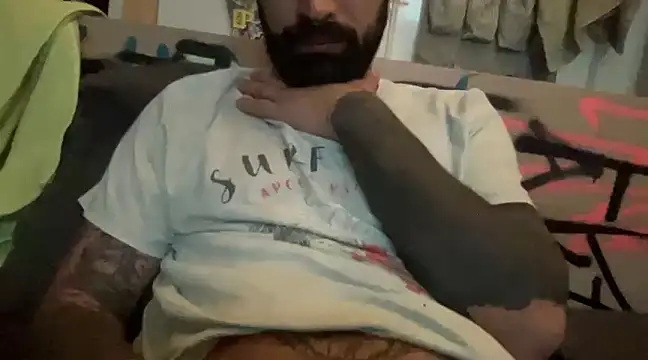 Snapshot of kameray12 chatting on 2, 3, 2025 kameray12 online show from 2, 3, 2025