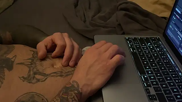 Snapshot of kameray12 chatting on 9, 3, 2025 kameray12 online show from 9, 3, 2025