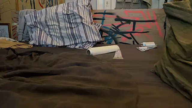 Snapshot of kameray12 chatting on 17, 3, 2025 kameray12 online show from 17, 3, 2025