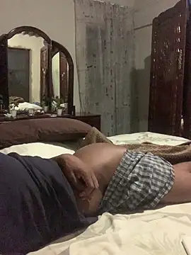 Snapshot of DManL chatting on 17, 12, 2025 DManL online show from 17, 12, 2025