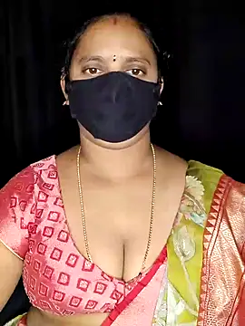 Snapshot of vintage-vibs chatting on 1, 12, 2025 vintage-vibs online show from 1, 12, 2025