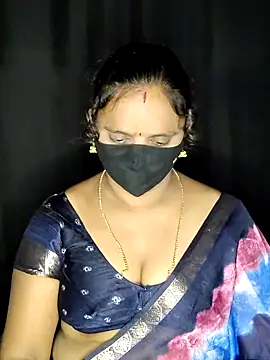 Snapshot of vintage-vibs chatting on 20, 2, 2026 vintage-vibs online show from 20, 2, 2026