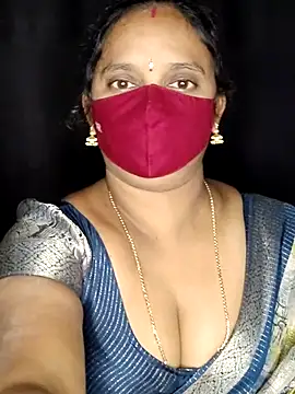 Snapshot of vintage-vibs chatting on 2, 3, 2026 vintage-vibs online show from 2, 3, 2026