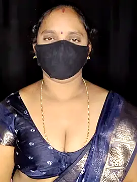 Snapshot of vintage-vibs chatting on 6, 1, 2026 vintage-vibs online show from 6, 1, 2026