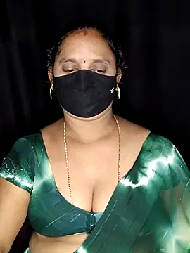 Snapshot of vintage-vibs chatting on 3, 2, 2026 vintage-vibs online show from 3, 2, 2026