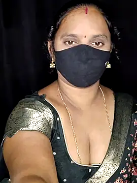 vintage-vibs online show from 19, 4, 2026