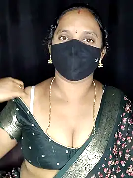 Snapshot of vintage-vibs chatting on 17, 2, 2026 vintage-vibs online show from 17, 2, 2026