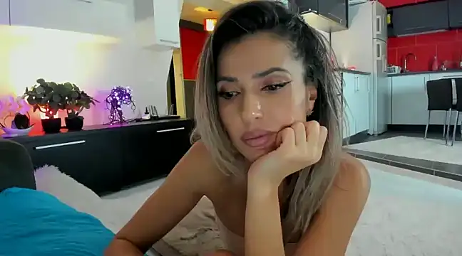Snapshot of MissSmiley26 chatting on 24, 1, 2025 MissSmiley26 online show from 24, 1, 2025
