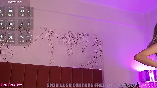 PinkySparks online show from 9, 4, 2026