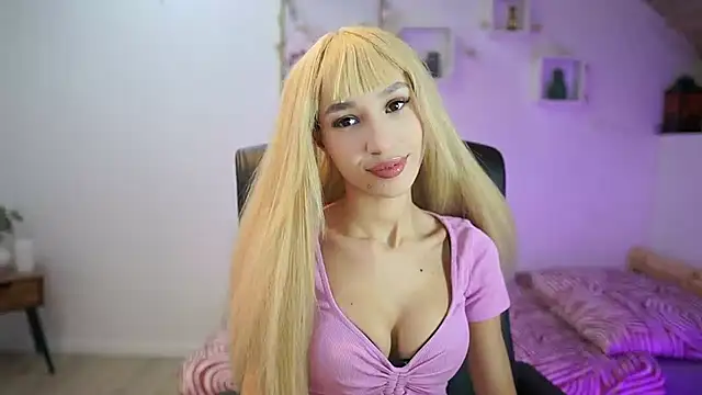 Amai  Liu online show from 8, 11, 2025