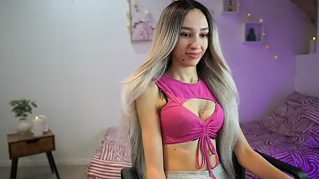 Amai  Liu online show from 15, 1, 2025