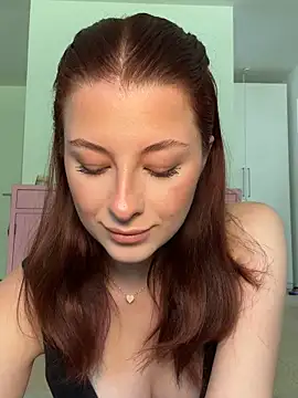 Snapshot of Mia-Minou chatting on 31, 5, 2026 Mia-Minou online show from 31, 5, 2026