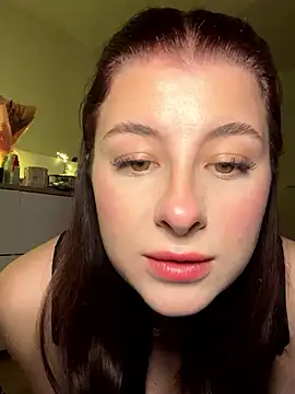 Mia-Minou online show from 12, 1, 2026