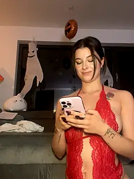 Mia-Minou online show from 15, 10, 2025