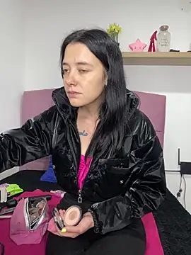 Isabella 21x online show from 1, 3, 2025