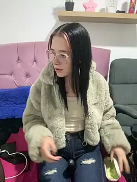 Isabella 21x online show from 12, 2, 2025
