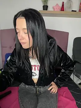 Isabella 21x online show from 21, 2, 2025