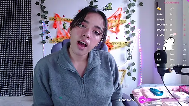 Snapshot of sophie_north chatting on 29, 10, 2025 sophie north online show from 29, 10, 2025