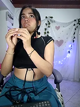 Snapshot of sophie_north chatting on 12, 5, 2026 sophie north online show from 12, 5, 2026