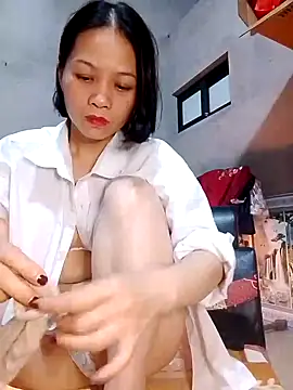 Aninyin22 online show from 3, 3, 2025