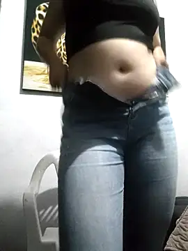 dulccemaria24 online show from 21, 4, 2026