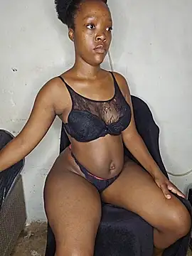 Snapshot of curvysexybody chatting on 14, 6, 2026 curvysexybody online show from 14, 6, 2026