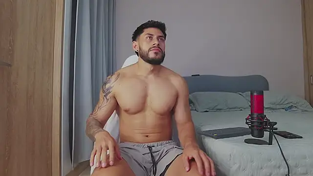 Snapshot of alexxxmachine chatting on 30, 9, 2025 alexxxmachine online show from 30, 9, 2025