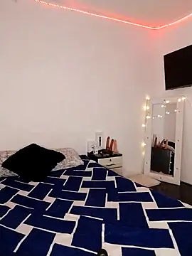 Fanny Klean online show from 8, 2, 2026