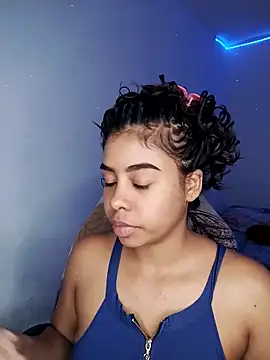 Fanny Klean online show from 7, 11, 2025