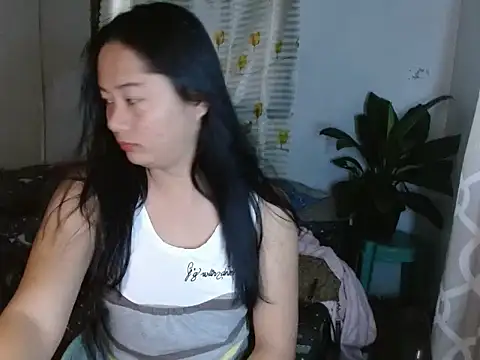 Sweet amberxyz18 online show from 21, 4, 2026